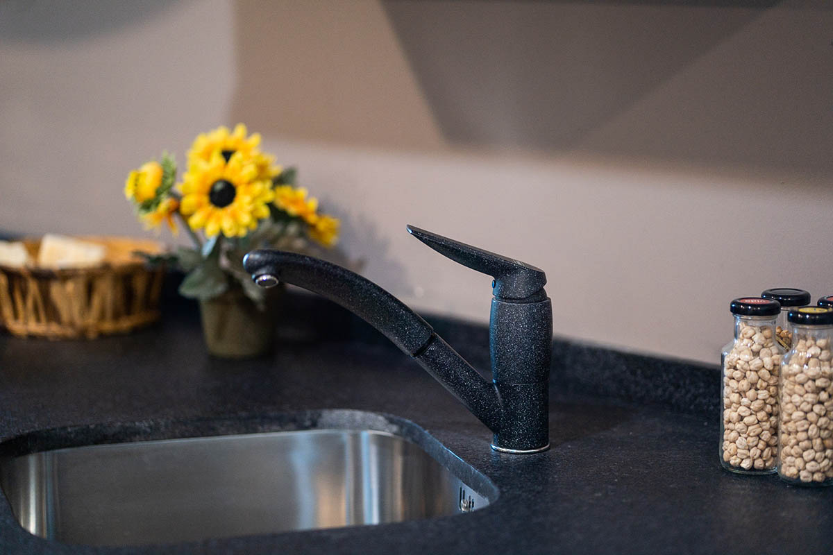 Grifo de caño horizontal